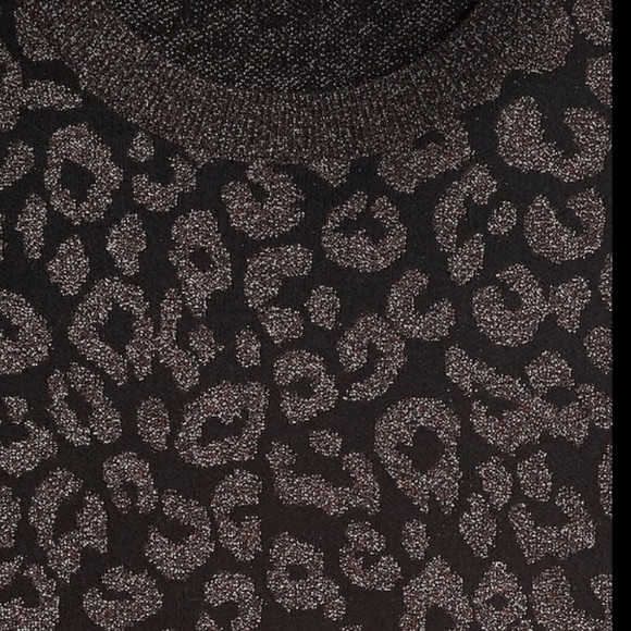 Metallic Leopard Sweater (Large) - Picture 5 of 6